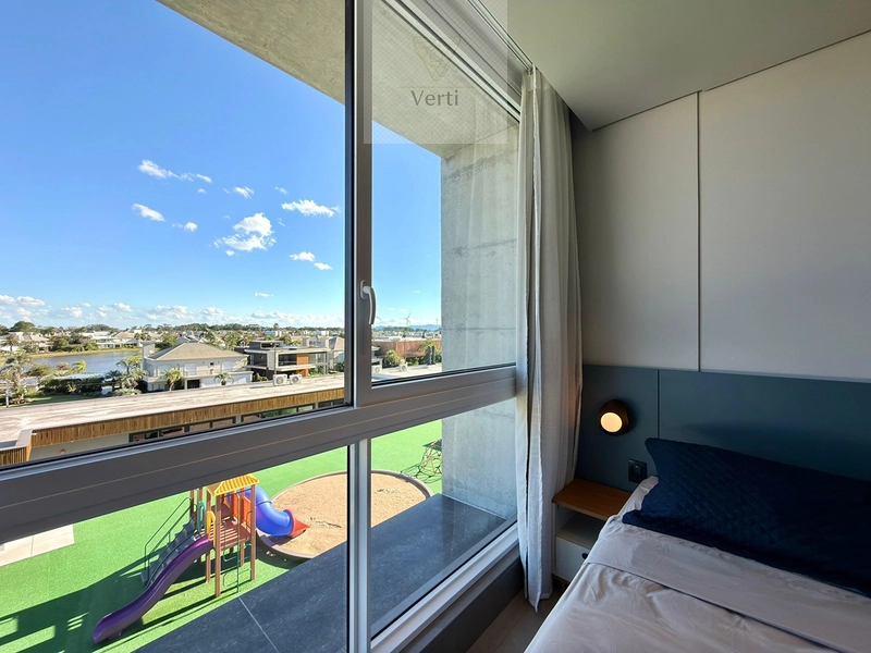 APARTAMENTO COM VISTA INCRÍVEL E INFRAESTRUTURA COMPLETA EM XANGRI LÁ: 5ª foto da galeria de imagens do imóvel