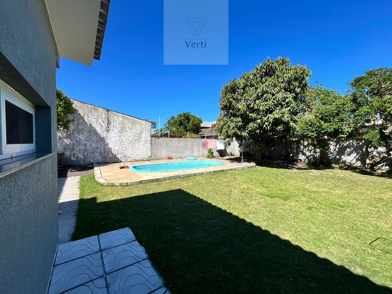 Casa em Atlântida, pronta para morar: 3ª foto da galeria de imagens do imóvel