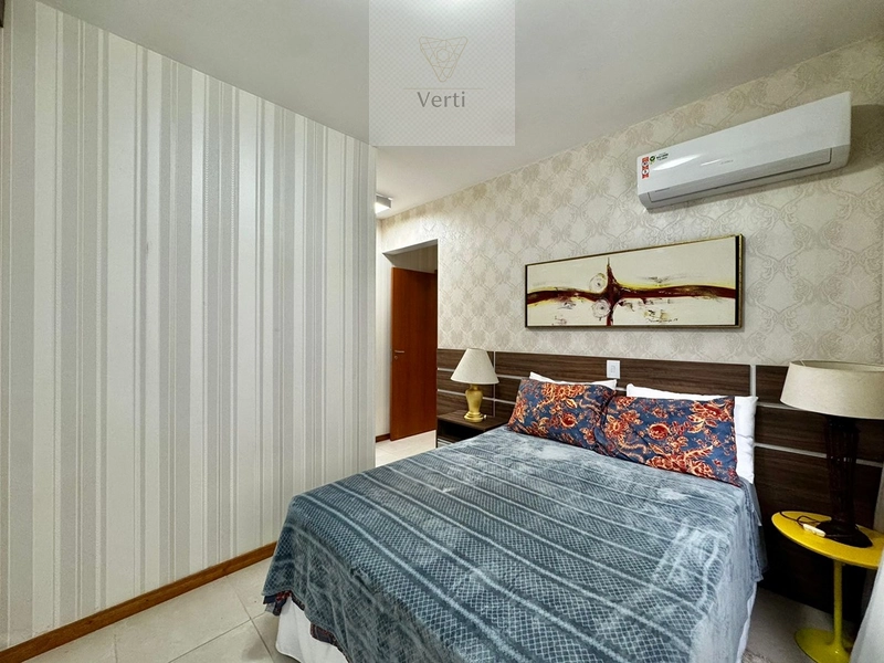 Apartamento mobiliado e decorado com sacada de frente: 3ª foto da galeria de imagens do imóvel