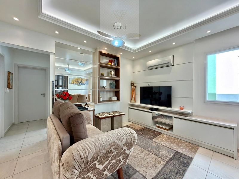 APARTAMENTO MOBILIADO, ENSOLARADO E PRONTO PARA VOCÊ!: 3ª foto da galeria de imagens do imóvel