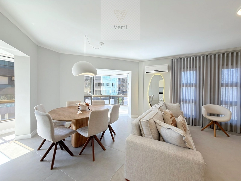 AMPLITUDE, SOFISTICAÇÃO E CONFORTO EM CADA DETALHE!: 11ª foto da galeria de imagens do imóvel