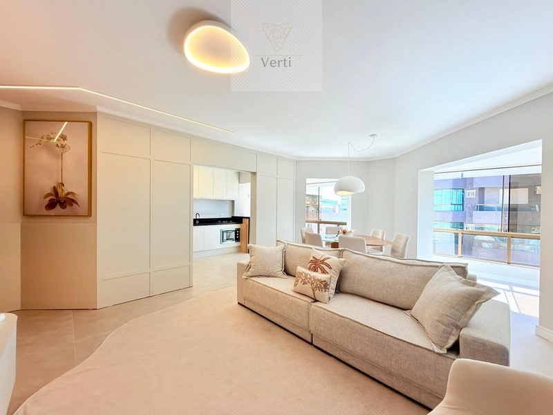 AMPLITUDE, SOFISTICAÇÃO E CONFORTO EM CADA DETALHE!: 3ª foto da galeria de imagens do imóvel