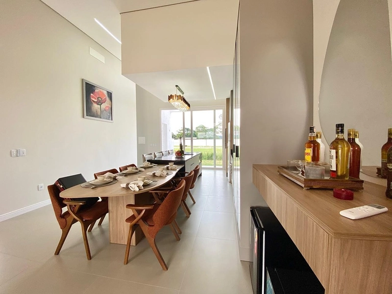 CASA 4 SUITES EM CONDOMÍNIO FECHADO: 6ª foto da galeria de imagens do imóvel