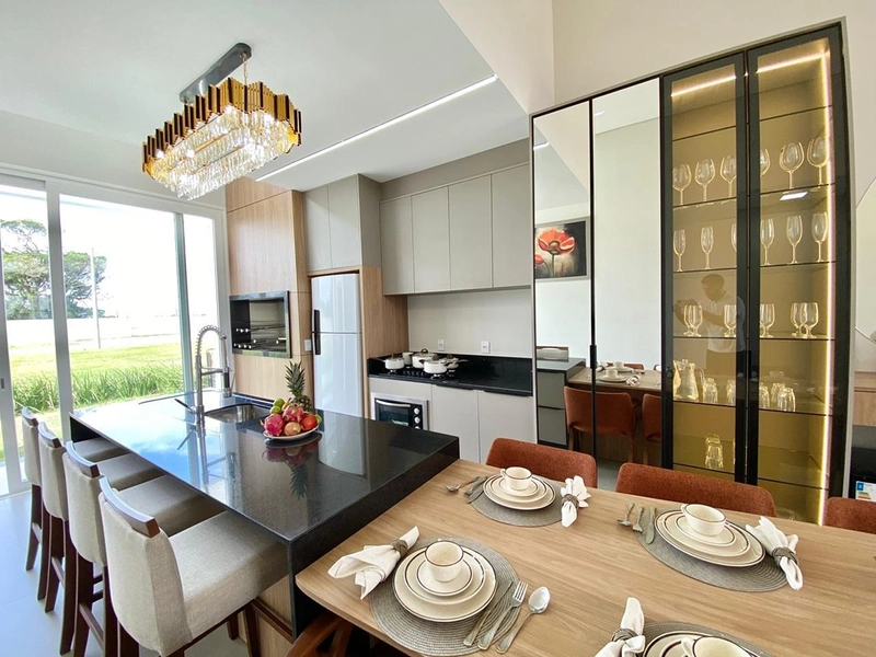 CASA 4 SUITES EM CONDOMÍNIO FECHADO: 8ª foto da galeria de imagens do imóvel