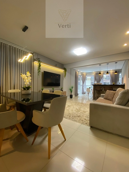 Apartamento com terraço exclisivo há 1 quadra do Mar : 2ª foto da galeria de imagens do imóvel