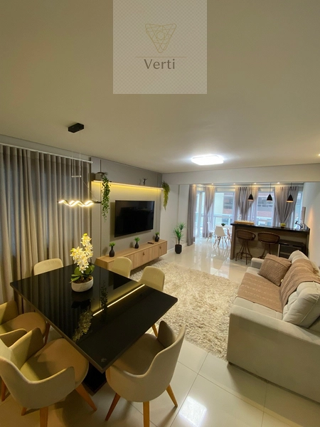 Apartamento com terraço exclisivo há 1 quadra do Mar : 1ª foto da galeria de imagens do imóvel