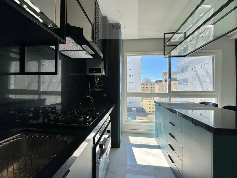 Um dormitório mobiliado e decorado! Prédio com roofotp: 8ª foto da galeria de imagens do imóvel