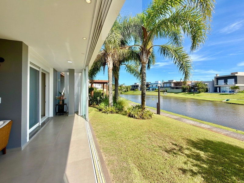 LUXO E CONFORTO NO CAPÃO ILHAS RESORT – CASA PRONTA PARA MORAR!: 5ª foto da galeria de imagens do imóvel
