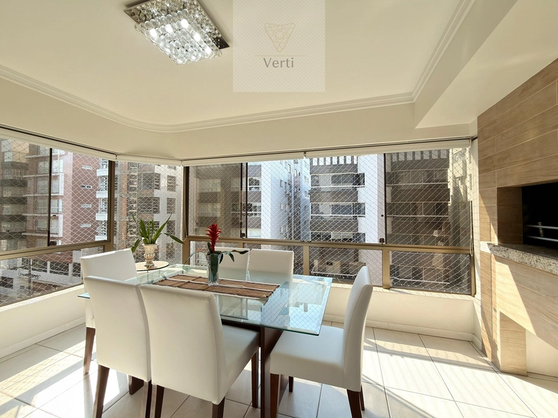 A POUCAS QUADRAS DO MAR, CONFORTO E ESPAÇO PARA SUA FAMÍLIA!: 1ª foto da galeria de imagens do imóvel