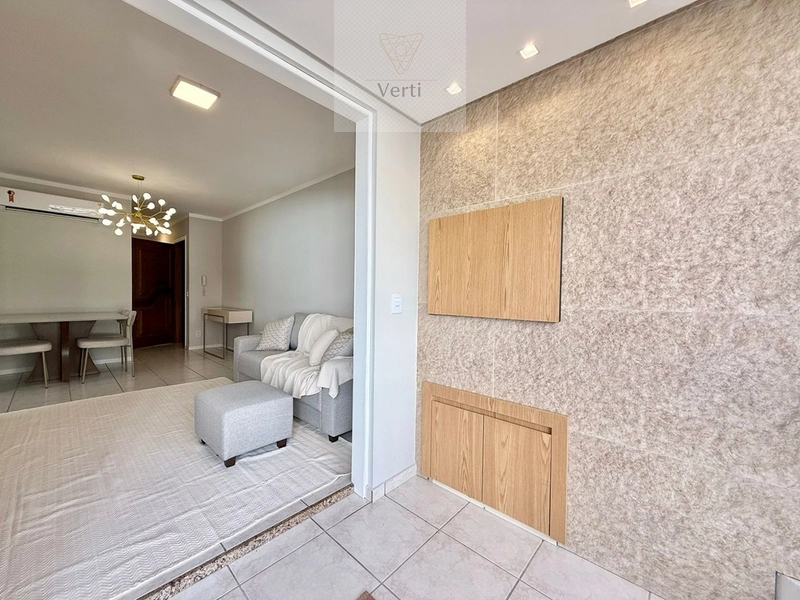 Mobiliado e decorado apartamento na avenida!: 8ª foto da galeria de imagens do imóvel