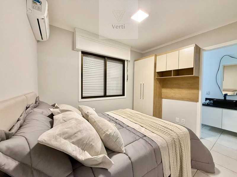Mobiliado e decorado apartamento na avenida!: 16ª foto da galeria de imagens do imóvel