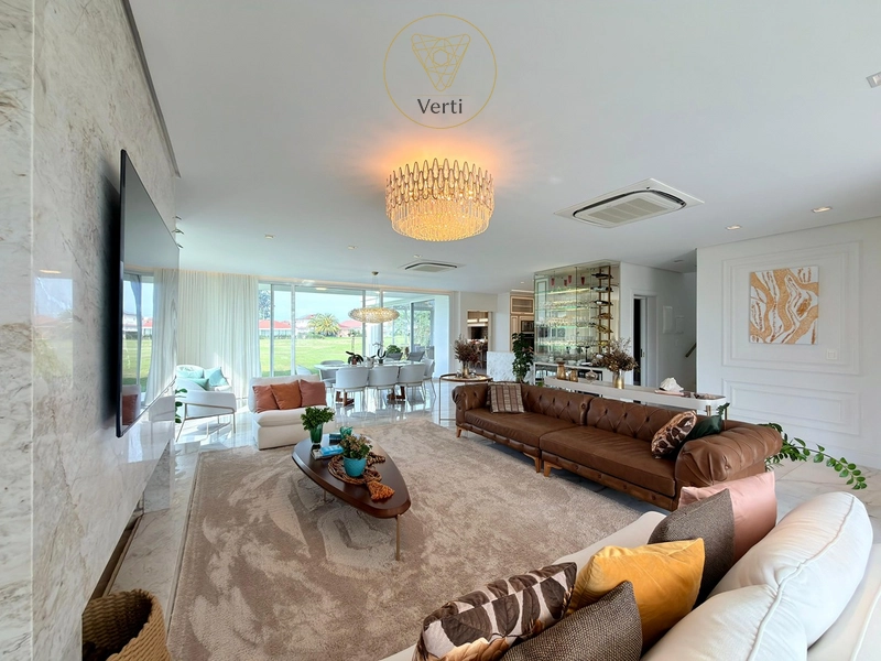 CASA DE ALTO PADRÃO EM XANGRI-LÁ COM VISTA PARA O GOLF: 3ª foto da galeria de imagens do imóvel