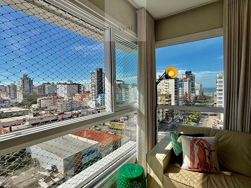 APARTAMENTO FINAMENTE DECORADO COM VISTA MAR E ROOFTOP COMPLETO: 4ª foto da galeria de imagens do imóvel