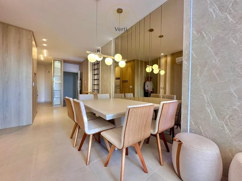 APARTAMENTO COM VISTA MAR, SERRA E PRAÇA: 11ª foto da galeria de imagens do imóvel