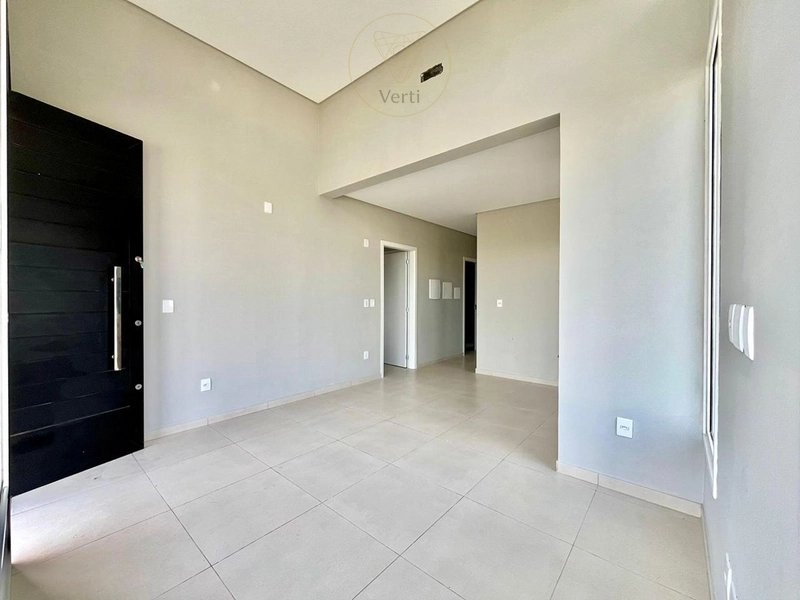 CASA NOVA COM ALTO PADRÃO DE ACABAMENTO: 4ª foto da galeria de imagens do imóvel