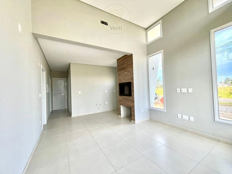 CASA NOVA COM ALTO PADRÃO DE ACABAMENTO: 3ª foto da galeria de imagens do imóvel