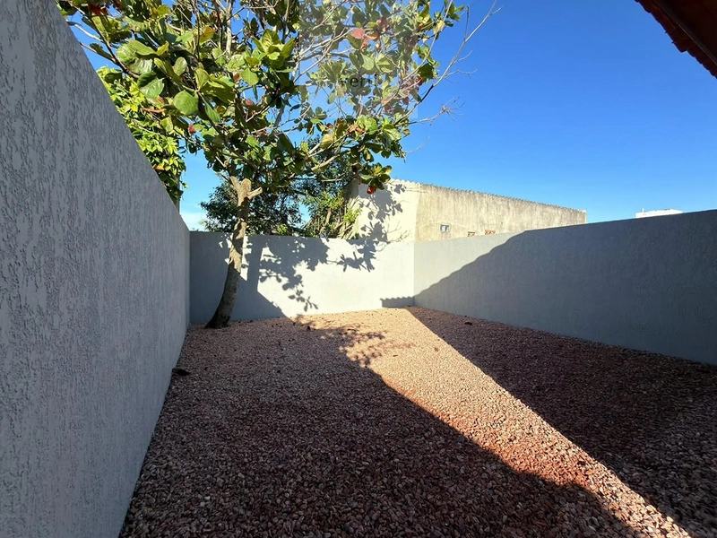 CASA GEMINADA REPAGINADA COM 3 DORMITÓRIOS E EXCELENTE POSIÇÃO SOLAR NO BAIRRO GUARANI: 4ª foto da galeria de imagens do imóvel
