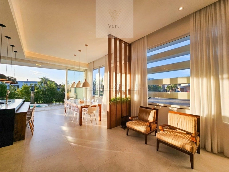 LInda casa 4 suites mobiliada e decorada : 10ª foto da galeria de imagens do imóvel