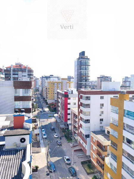 Vista privilegiada no Centro, 2 dormitórios com suíte: 2ª foto da galeria de imagens do imóvel