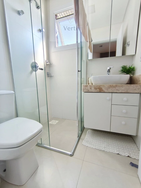 Vista privilegiada no Centro, 2 dormitórios com suíte: 7ª foto da galeria de imagens do imóvel