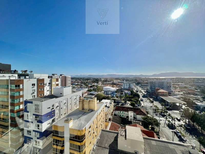Finamente mobiliado e decorado com vista eterna para a serra: 12ª foto da galeria de imagens do imóvel