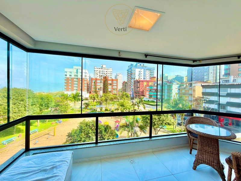 APARTAMENTO COM VISTA PARA O MAR E PRAÇA DO FAROL: 6ª foto da galeria de imagens do imóvel