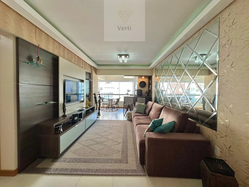 Apartamento amplo em ótima localiazão: 3ª foto da galeria de imagens do imóvel