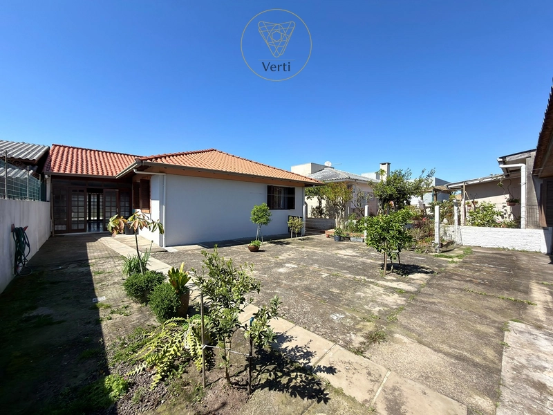 CASA MOBILIADA COM ANEXO À VENDA NA ZONA NOVA: 7ª foto da galeria de imagens do imóvel