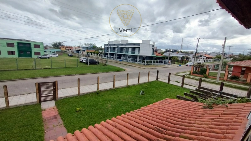 Imóvel com 6 dormitórios, piscina e área de lazer em dois terrenos com 900 m²: 6ª foto da galeria de imagens do imóvel
