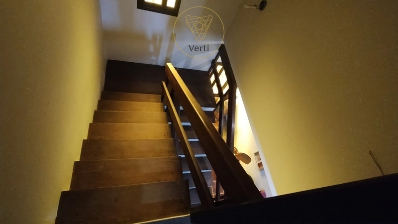 Imóvel com 6 dormitórios, piscina e área de lazer em dois terrenos com 900 m²: 2ª foto da galeria de imagens do imóvel