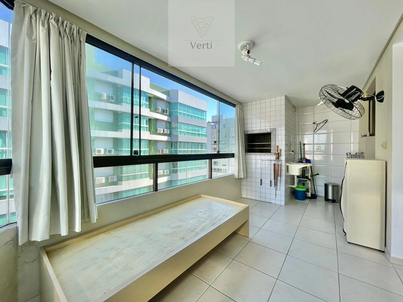 OPORTUNIDADE NO NAVEGANTES – APARTAMENTO MOBILIADO PRÓXIMO AO MAR!: 3ª foto da galeria de imagens do imóvel