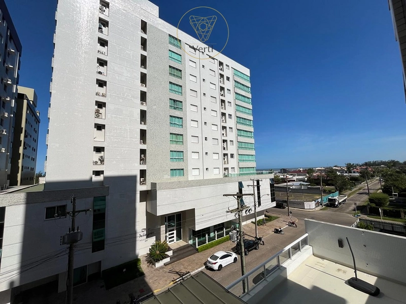 APARTAMENTO MOBILIADO A 1 QUADRA DO MAR EM CAPÃO DA CANOA: 3ª foto da galeria de imagens do imóvel