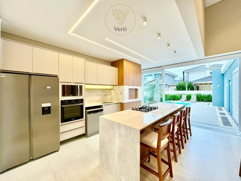 CASA À VENDA NO CONDADO DE CAPÃO: 6ª foto da galeria de imagens do imóvel