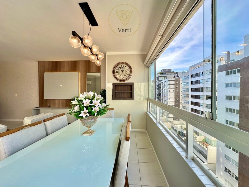 APARTAMENTO DE ALTO PADRÃO A POUCOS METROS DO MAR EM NAVEGANTES: 5ª foto da galeria de imagens do imóvel