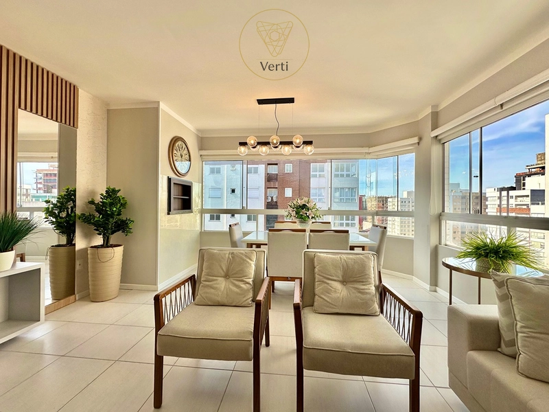 APARTAMENTO DE ALTO PADRÃO A POUCOS METROS DO MAR EM NAVEGANTES: 2ª foto da galeria de imagens do imóvel