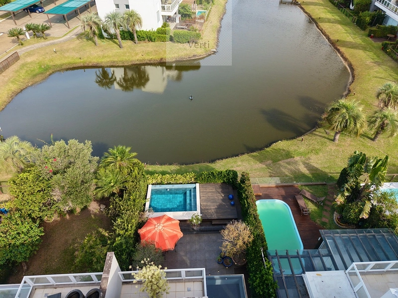 CASA BEIRA LAGO MOBILIADA COM PISCINA NO CONDOMÍNIO ROSSI: 9ª foto da galeria de imagens do imóvel