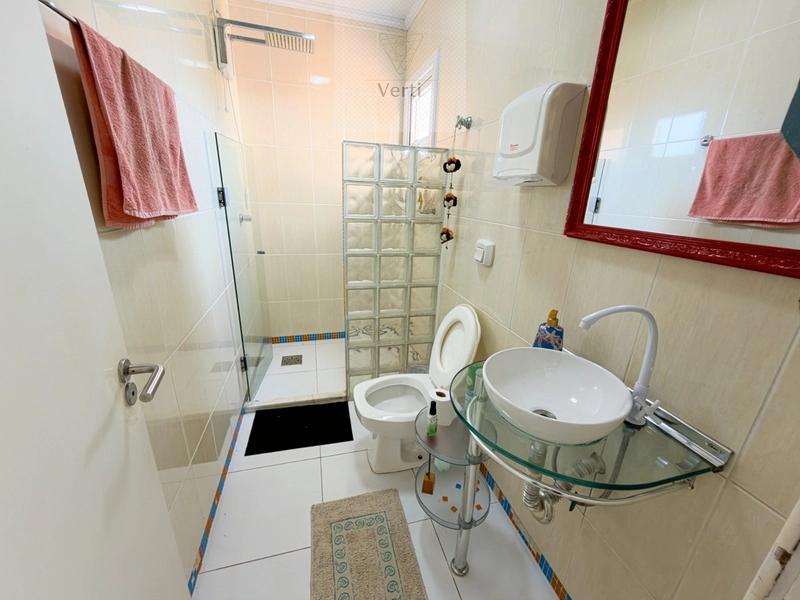 Casa com piscina em Atlântida : 33ª foto da galeria de imagens do imóvel