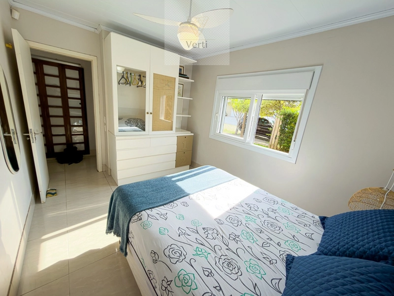 Casa com piscina em Atlântida : 32ª foto da galeria de imagens do imóvel