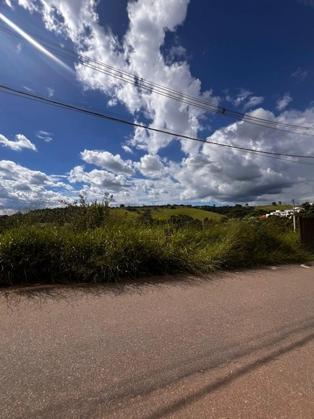 Ótima oportunidade para investimento ou construção: 1ª foto da galeria de imagens do imóvel