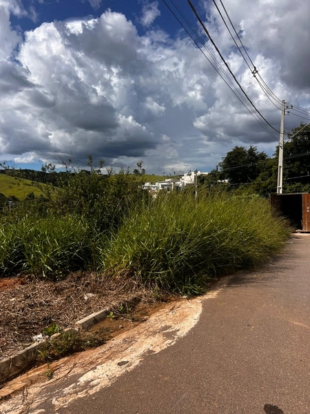 Ótima oportunidade para investimento ou construção: 4ª foto da galeria de imagens do imóvel