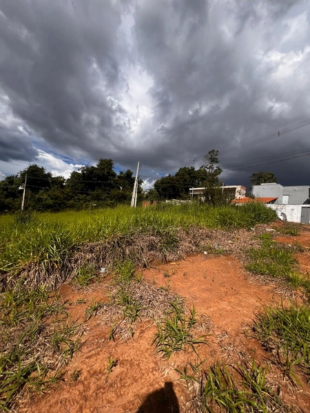 Ótima oportunidade para investimento ou construção: 2ª foto da galeria de imagens do imóvel