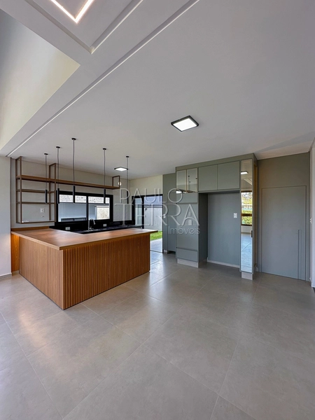 Casa em Condomínio Fechado em Taubaté | 3 Suítes + 4º Quarto, Piscina e Gourmet: 21ª foto da galeria de imagens do imóvel