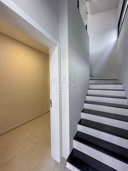 Casa em Condomínio Fechado em Taubaté | 3 Suítes + 4º Quarto, Piscina e Gourmet: 4ª foto da galeria de imagens do imóvel