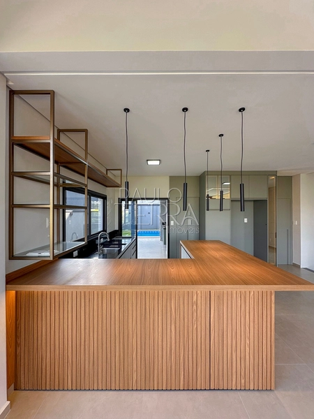 Casa em Condomínio Fechado em Taubaté | 3 Suítes + 4º Quarto, Piscina e Gourmet: 24ª foto da galeria de imagens do imóvel