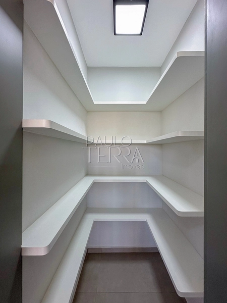 Casa em Condomínio Fechado em Taubaté | 3 Suítes + 4º Quarto, Piscina e Gourmet: 22ª foto da galeria de imagens do imóvel
