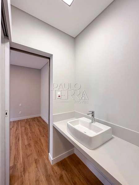 Casa em Condomínio Fechado em Taubaté | 3 Suítes + 4º Quarto, Piscina e Gourmet: 69ª foto da galeria de imagens do imóvel