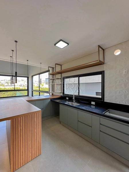 Casa em Condomínio Fechado em Taubaté | 3 Suítes + 4º Quarto, Piscina e Gourmet: 11ª foto da galeria de imagens do imóvel
