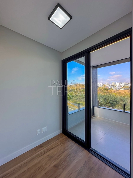 Casa em Condomínio Fechado em Taubaté | 3 Suítes + 4º Quarto, Piscina e Gourmet: 84ª foto da galeria de imagens do imóvel