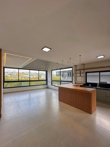 Casa em Condomínio Fechado em Taubaté | 3 Suítes + 4º Quarto, Piscina e Gourmet: 8ª foto da galeria de imagens do imóvel