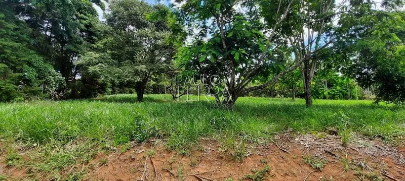 Terreno à venda com ótima topografia no Condomínio Chácaras Cataguá: 2ª foto da galeria de imagens do imóvel